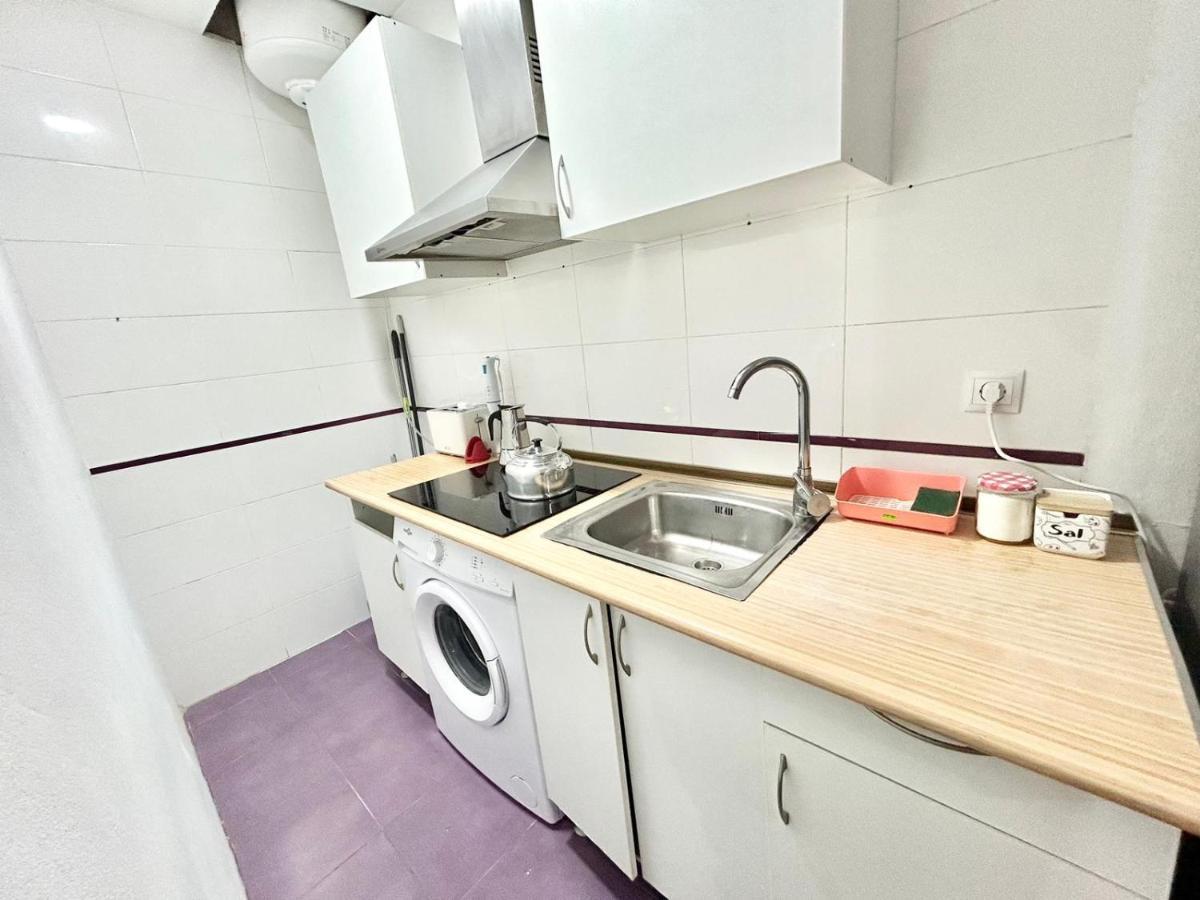 Plaza Rio A Apartment Madrid Bagian luar foto